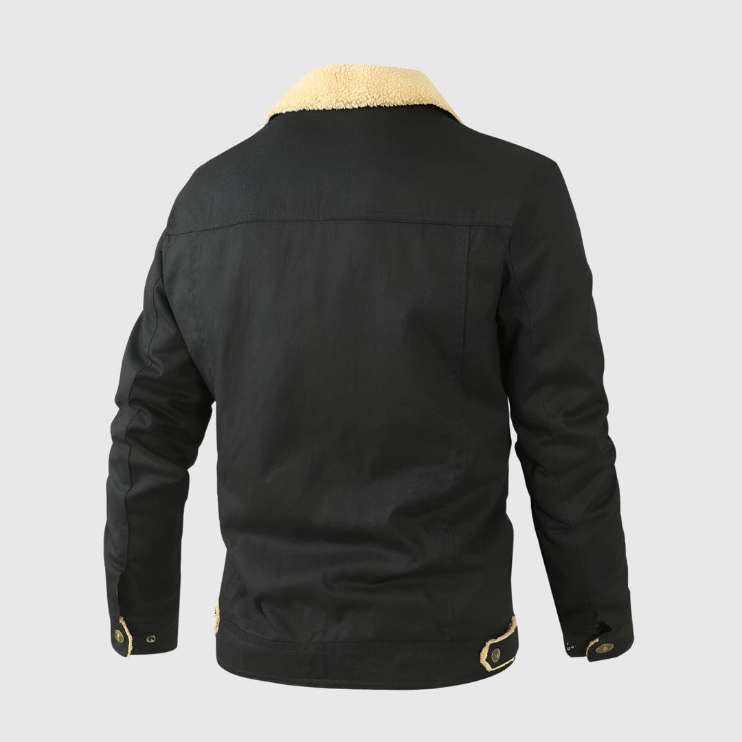 Man wearing the Brennan men's cotton default type, model view