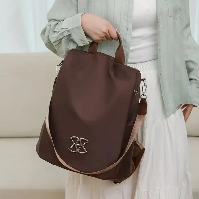 Anti-theft convertible backpack with hidden zip - product photo 3