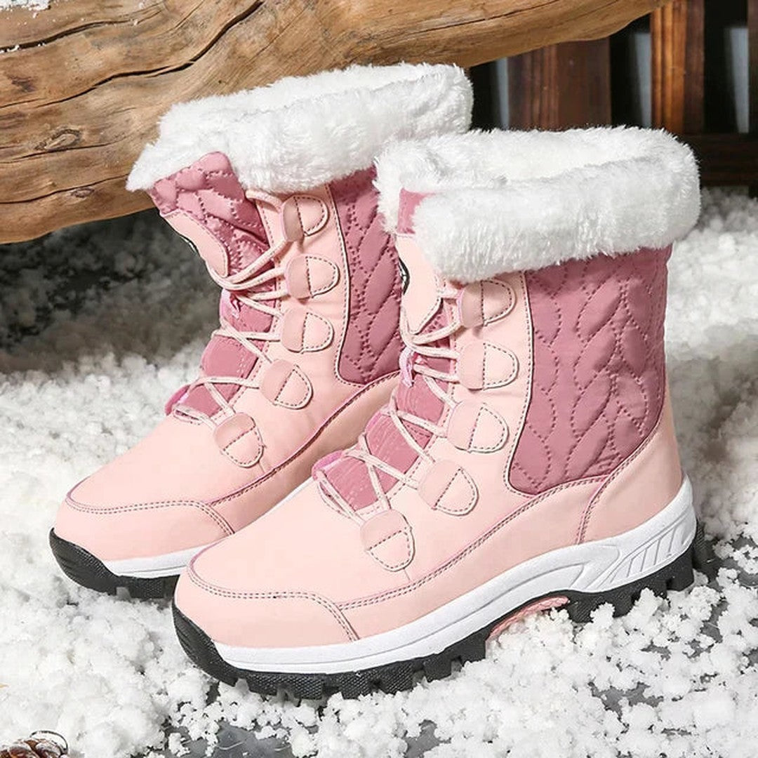 Woman wearing the Dagny women's boots, side view