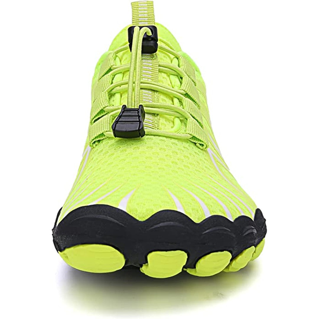 Man wearing the Dawson men's wide-leg lightweight shoes, 22 view