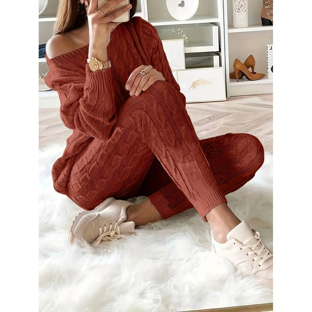 Woman wearing the Dione women's chic apparel, 17 view