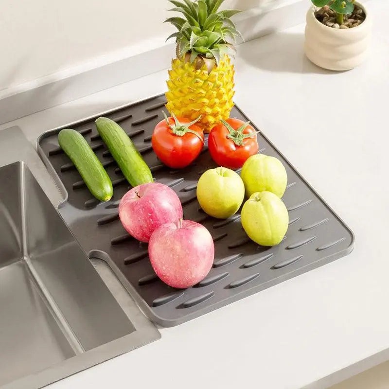 Sloped silicone drying and trivet mat - product photo 4