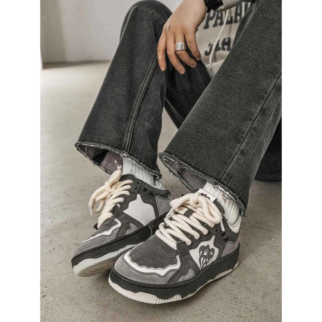 Man wearing the Emmett men's vintage shoes, back view