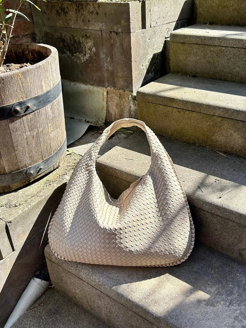 Braided leather hobo shoulder bag - product photo 5