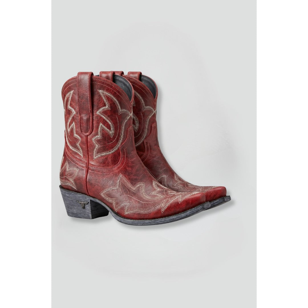 Woman wearing the Fenella women's embroidered boots, front view