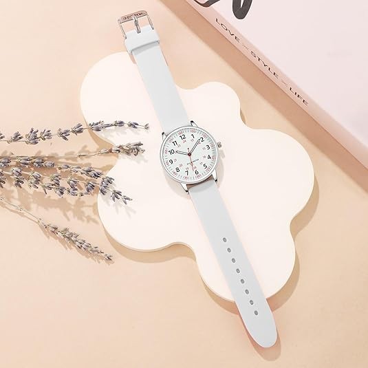 Splash-resistant silicone nurse watch - product photo 4