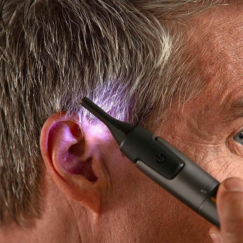 Precision trimmer with titanium-coated blade and LED light - product photo 11