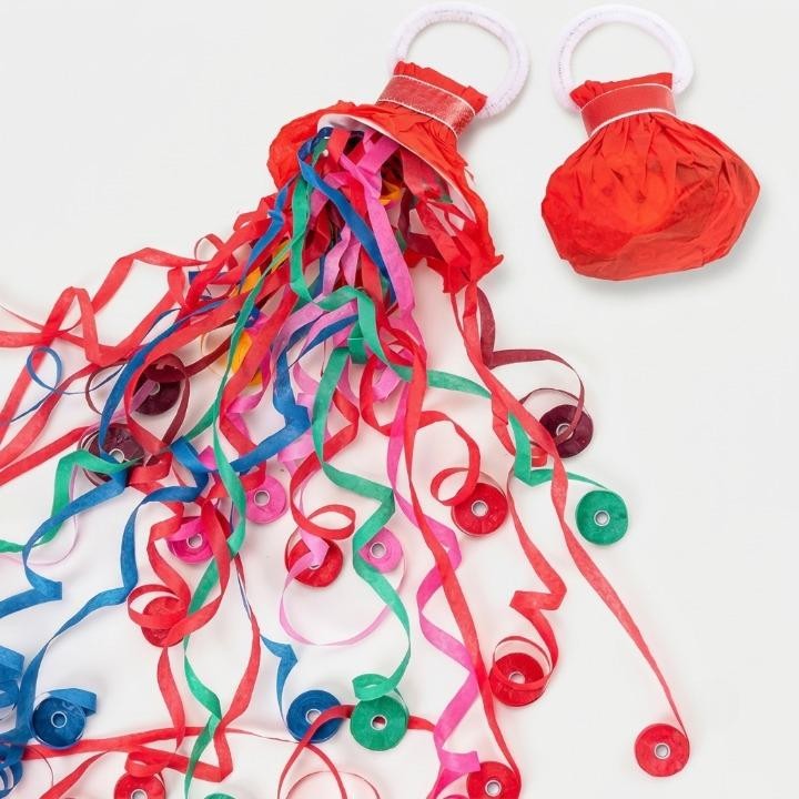 Biodegradable paper throw streamers - product photo 2