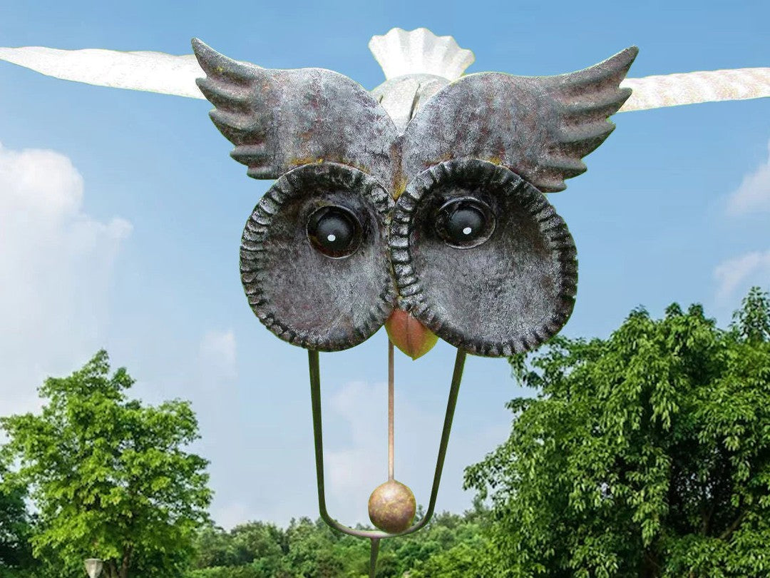 Metal bird wind spinner garden ornament - product photo 5