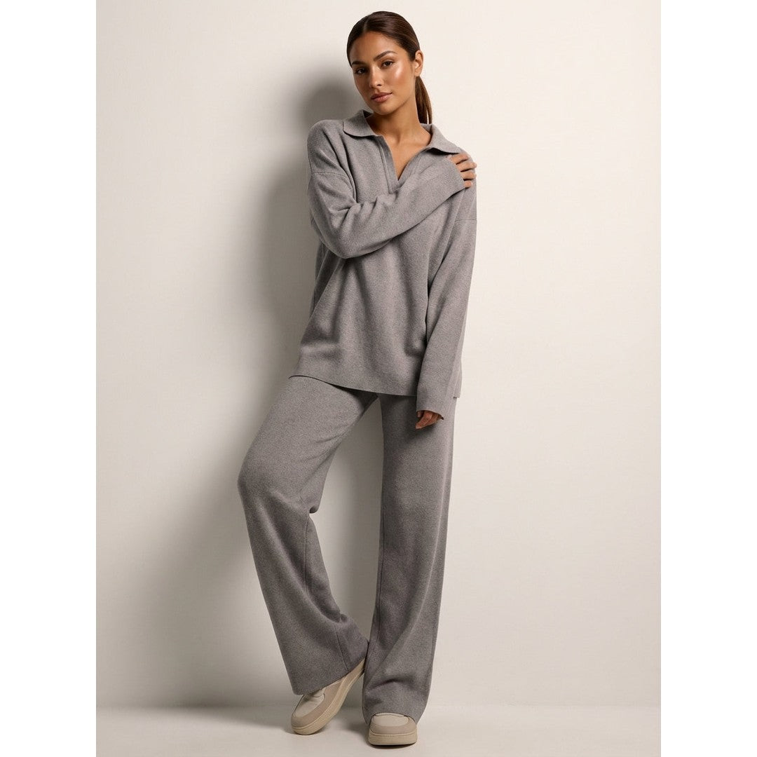Woman wearing the Gloria women's set, 11 view