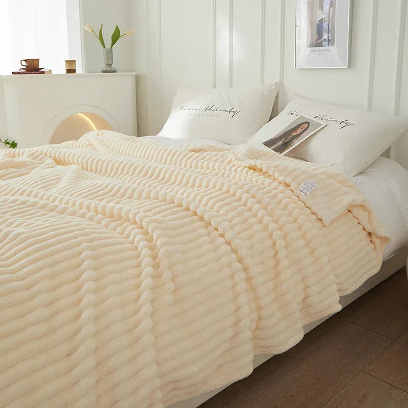 Wide striped flannel fleece blanket - product photo 15
