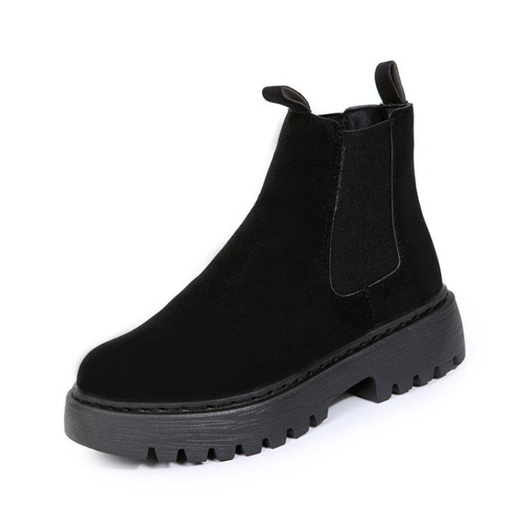 Woman wearing the Halle women's boots, 7 view