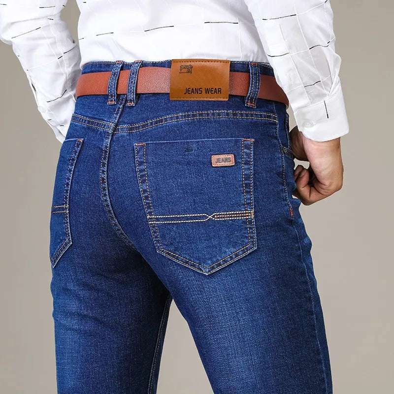 Men's straight-leg stretch jeans - product photo 2