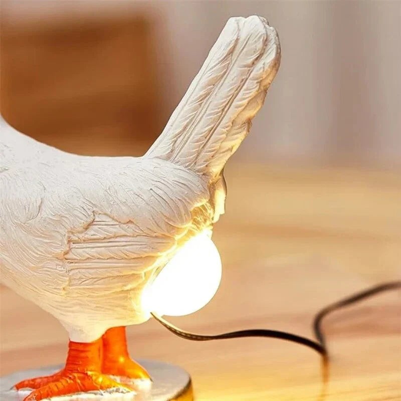 Chicken-shaped LED table lamp - product photo 1