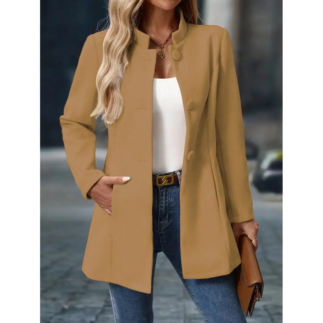 Woman wearing the Hero women's elegant jacket, front view
