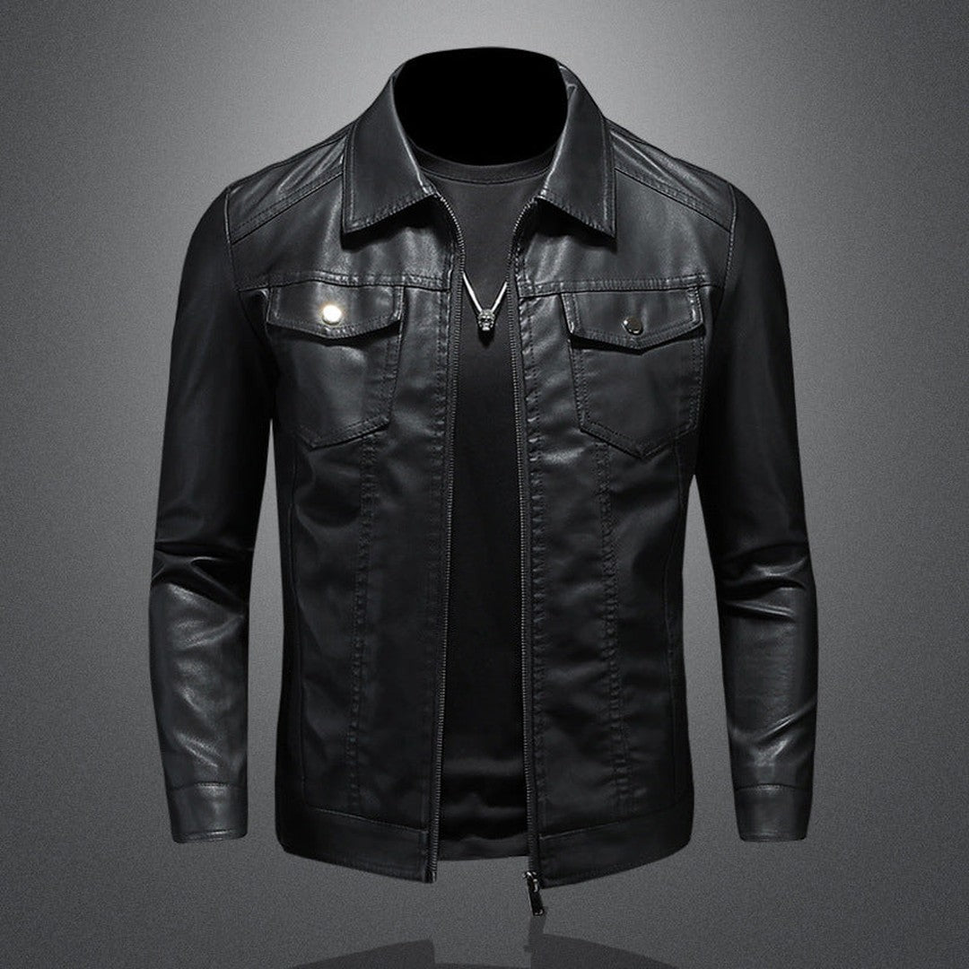 Man wearing the Ignatius men's leather vintage jacket, back view
