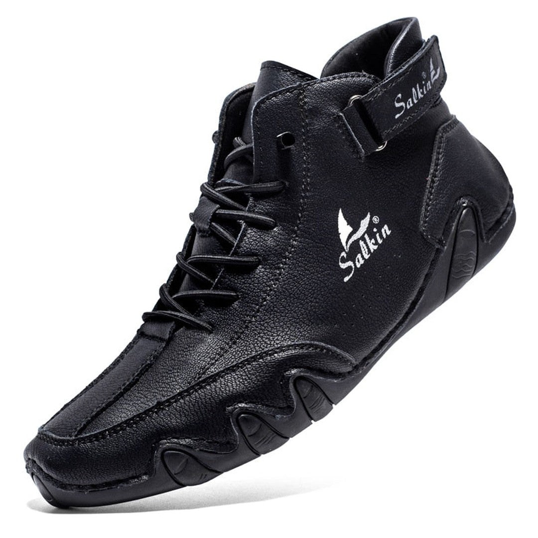 Man wearing the Kaden men's leather shoes, 8 view