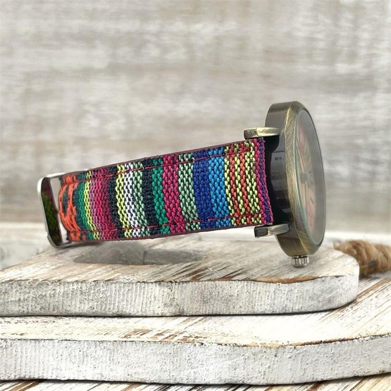 Vintage women's watch with braided band - product photo 2