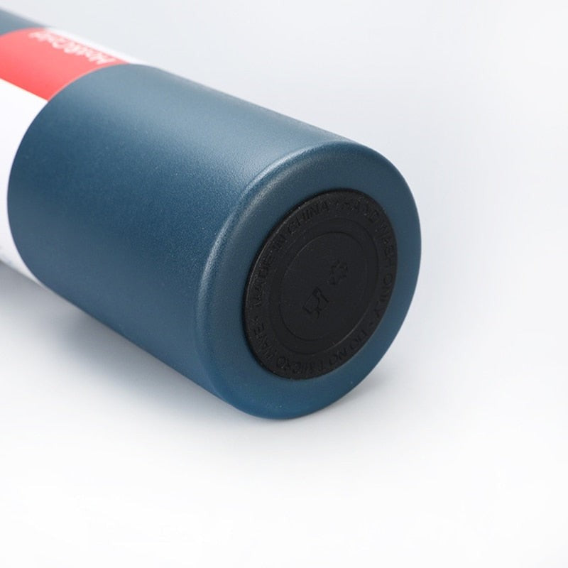 Stainless steel vacuum flask with cups - product photo 6
