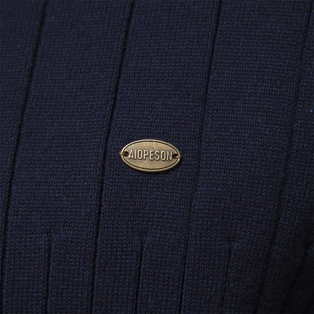 Man wearing the Killian men's cotton zip-up sweater, model view
