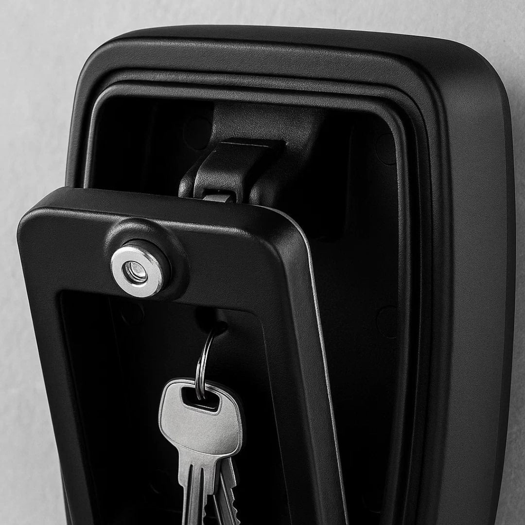 Weatherproof metal combination key safe - product photo 4