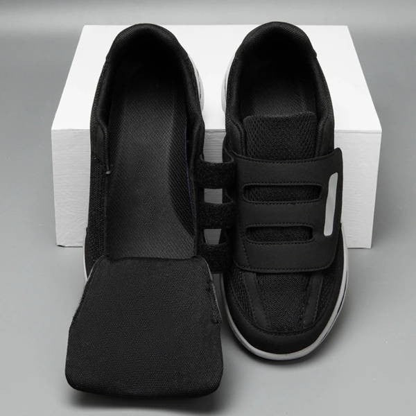 Adjustable wide-fit shoes with straps - product photo 3