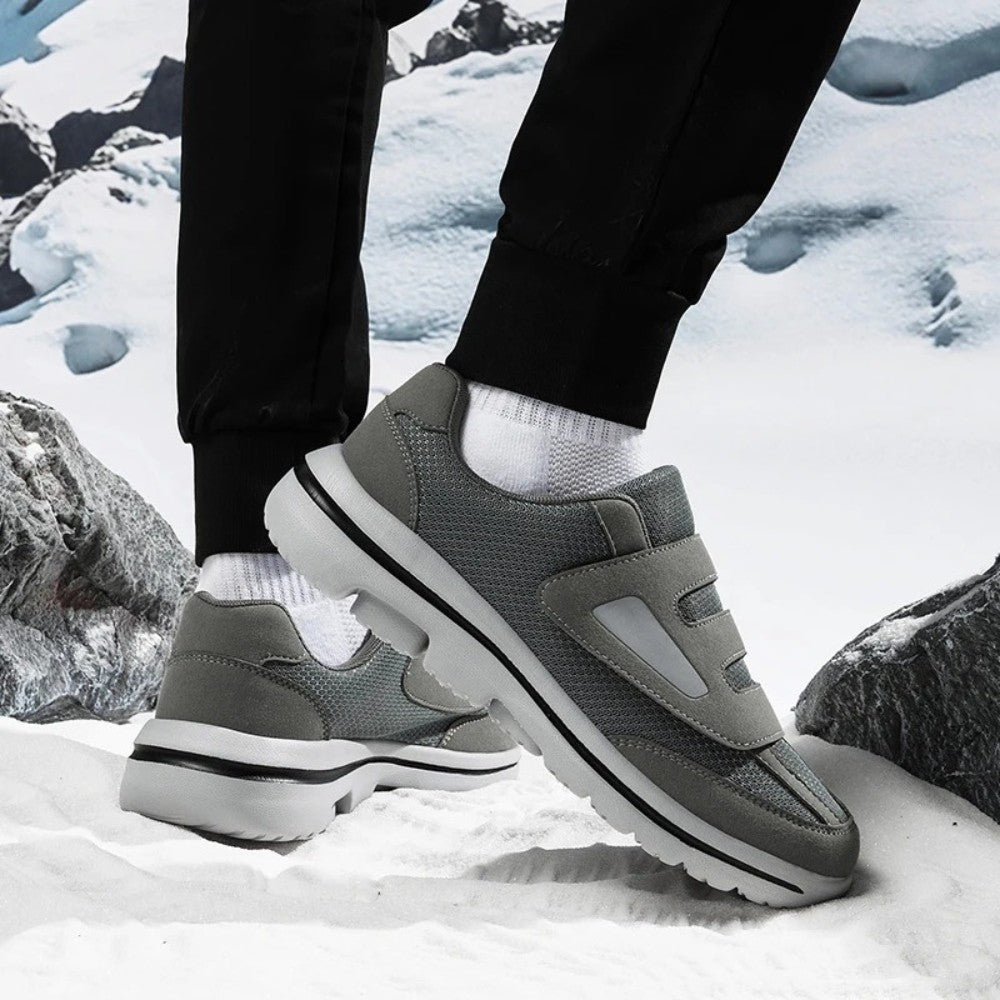 Adjustable wide-fit shoes with straps - product photo 6