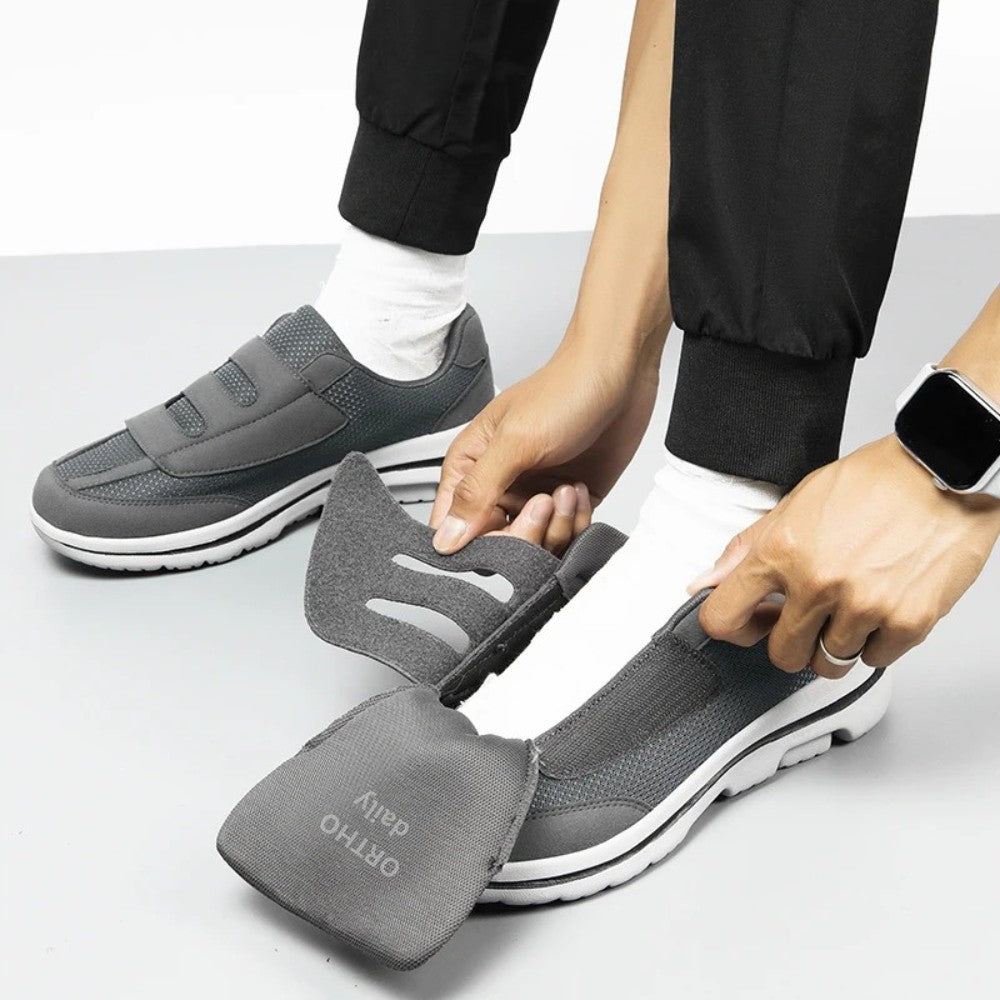 Adjustable wide-fit shoes with straps - product photo 7