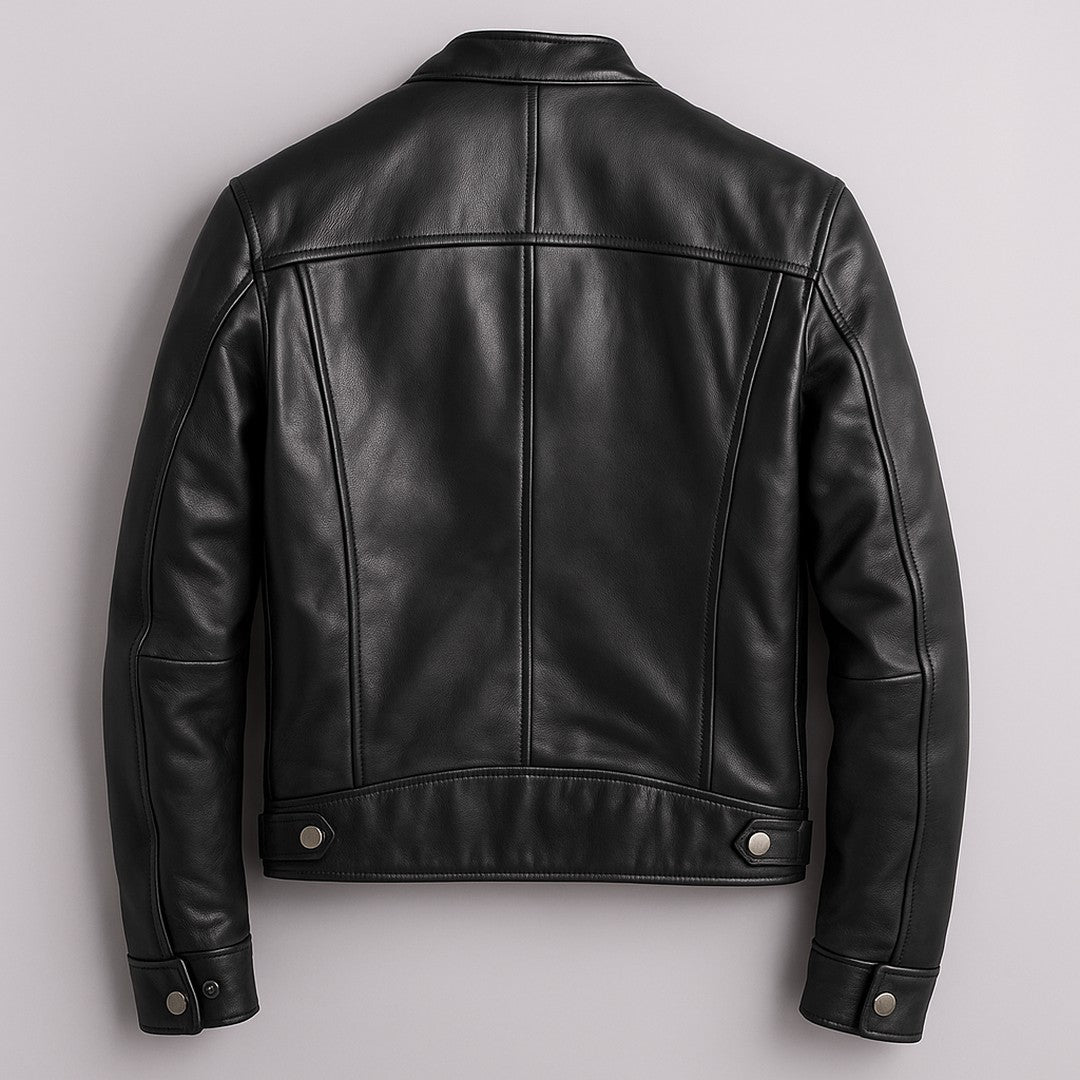 Man wearing the Lennox men's leather vintage jacket, 7 view