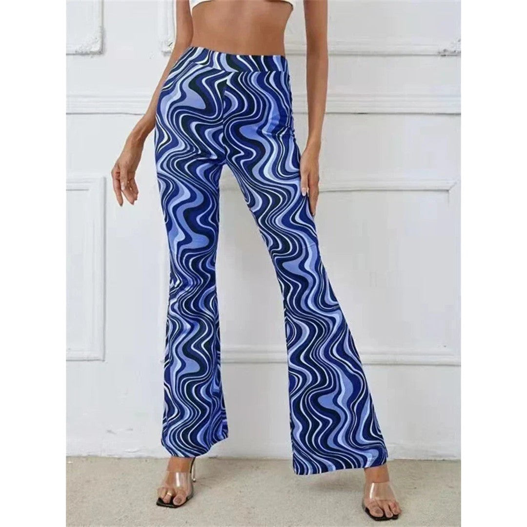 Woman wearing the Lyra women's pants, front view