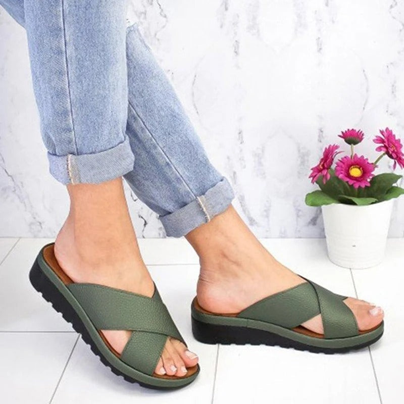 Freya | Women's Criss Cross Open Toe Slip-On Sandals