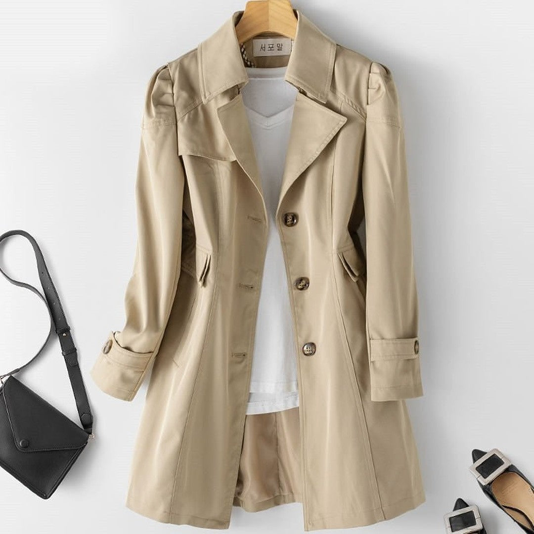 Woman wearing the Manon women's jacket, side view