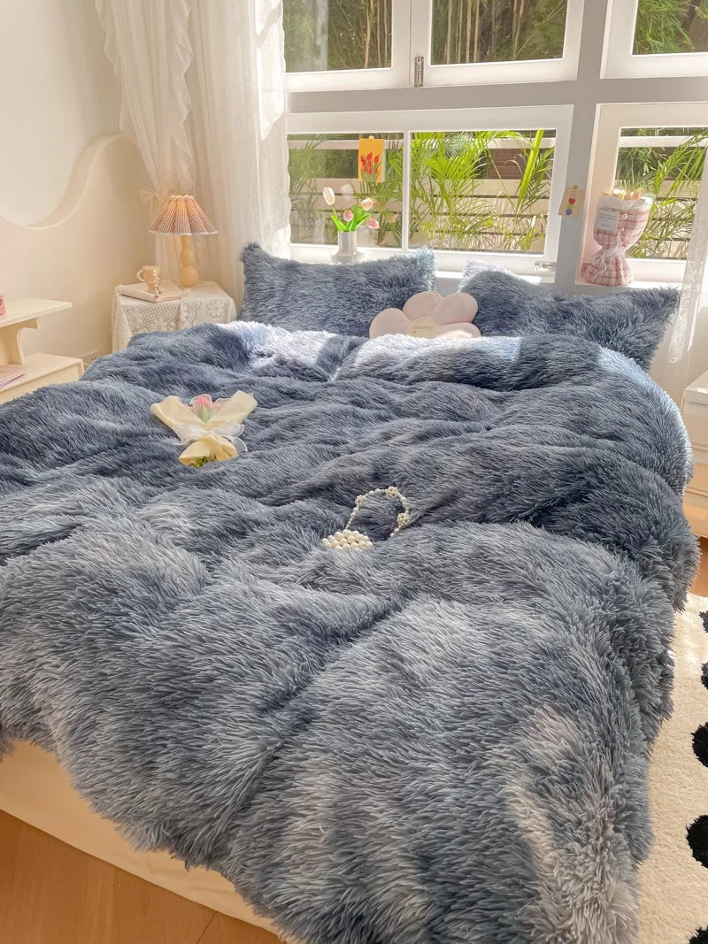 Long-pile mink velvet duvet cover set - product photo 9