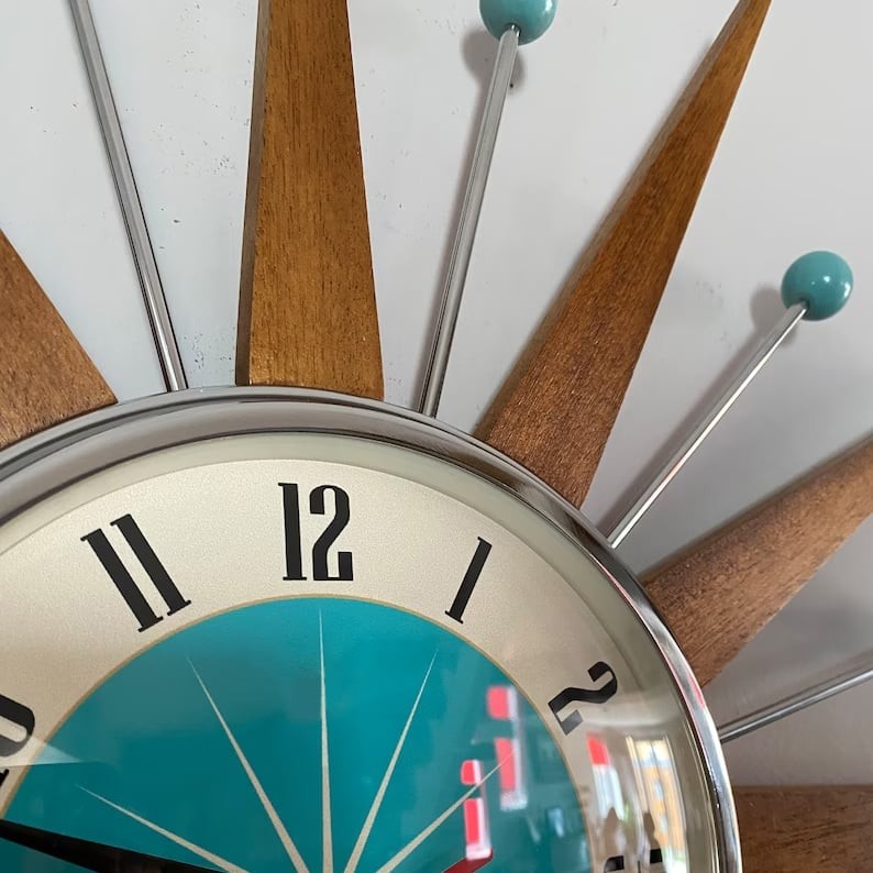 Handmade mid-century silent wall clock - product photo 7