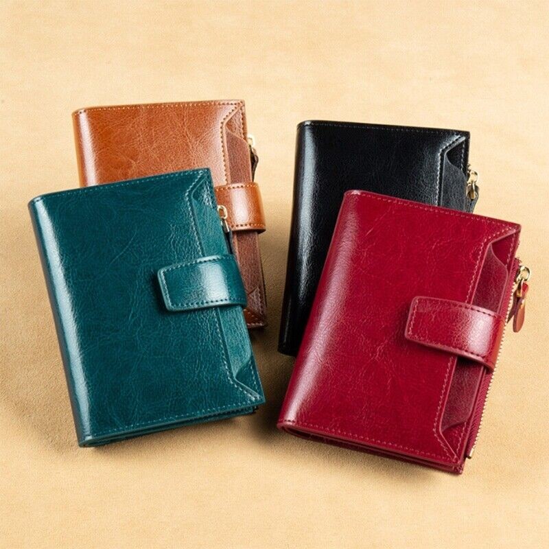 Compact leather RFID blocking wallet - product photo 1