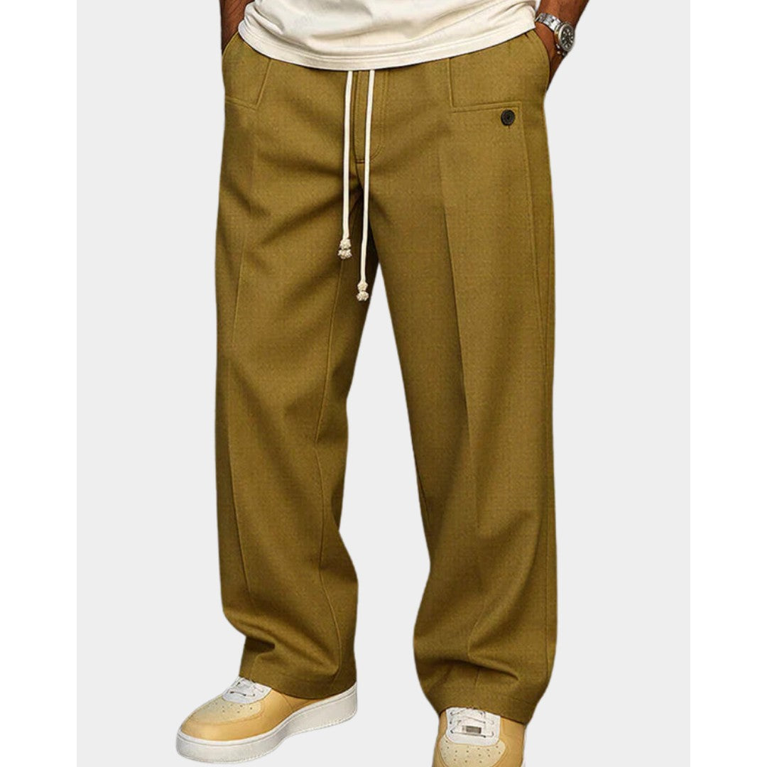 Man wearing the Mason men's elegant pants, model view