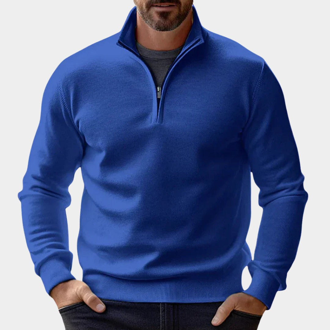 Man wearing the Maxim men's zip-up sweater, model view