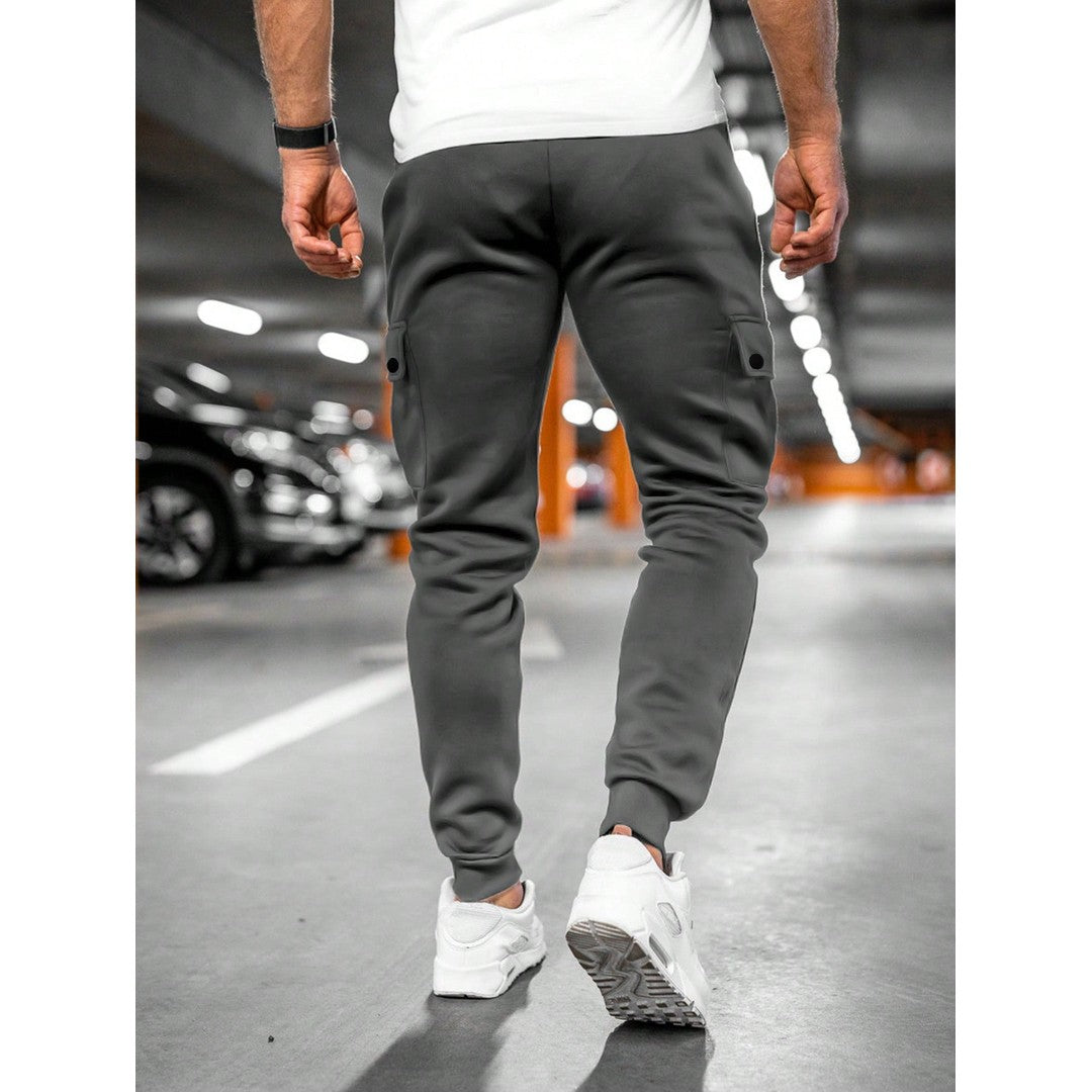 Man wearing the Nolan men's roll-up joggers, detail view