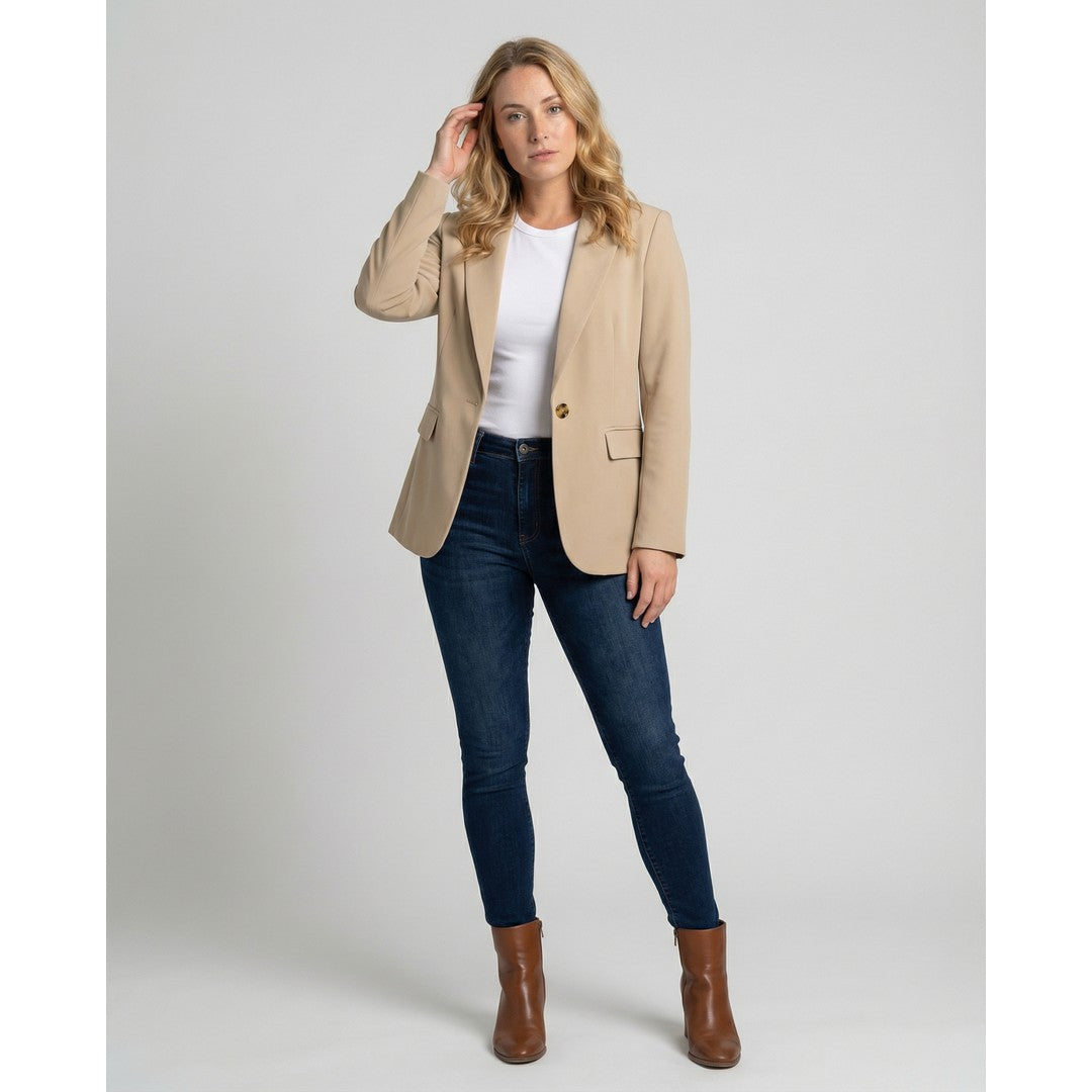 Woman wearing the Ophelia women's elegant blazer, 10 view