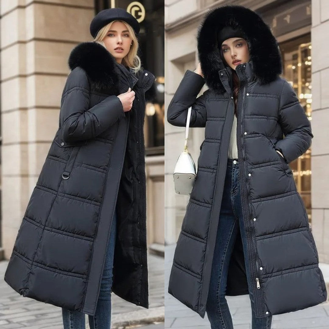 Woman wearing the Ottilia women's coat, 16 view