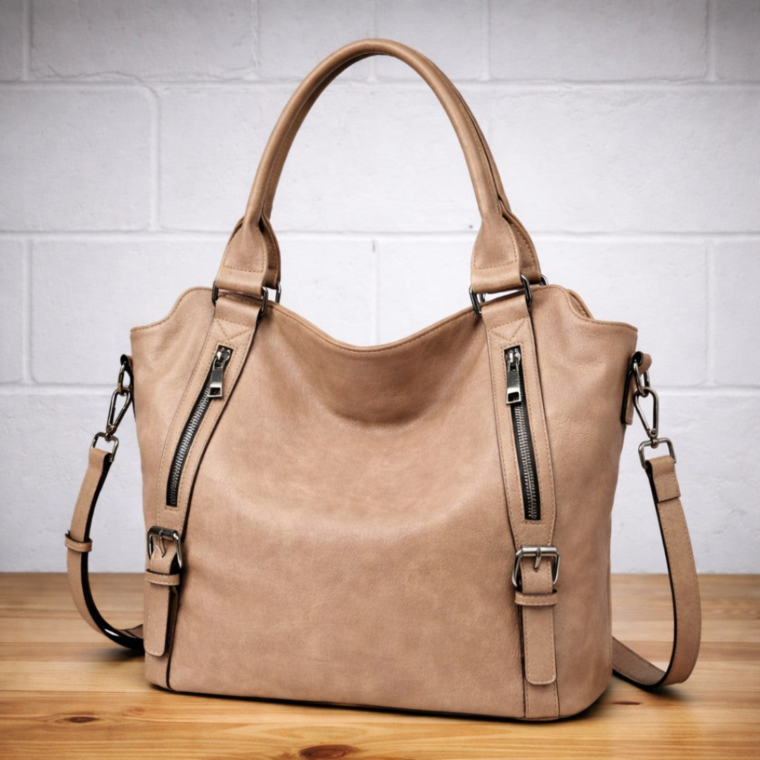 Woman wearing the Paulina women's elegant bag, front view