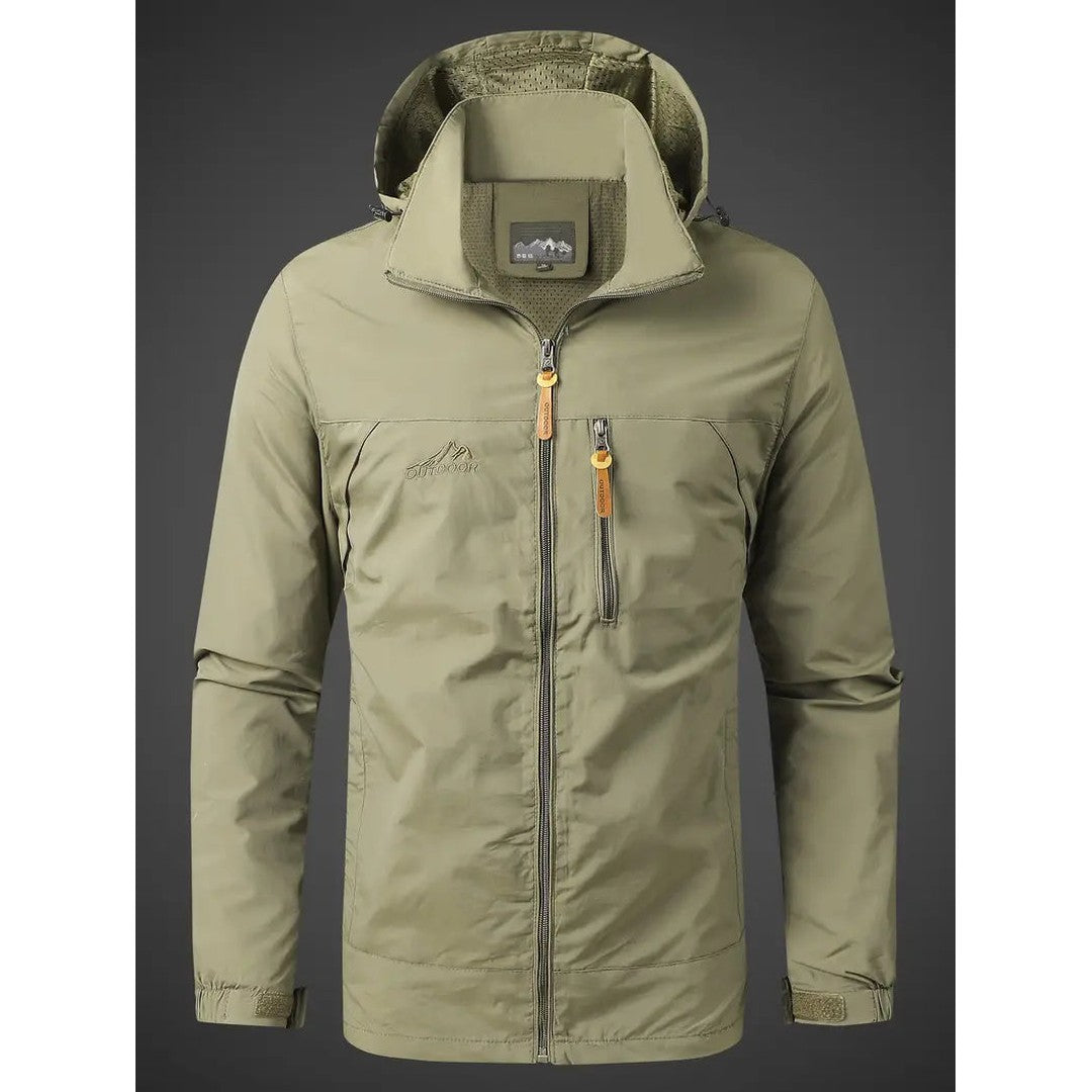 Man wearing the Percy men's hooded jacket, detail view