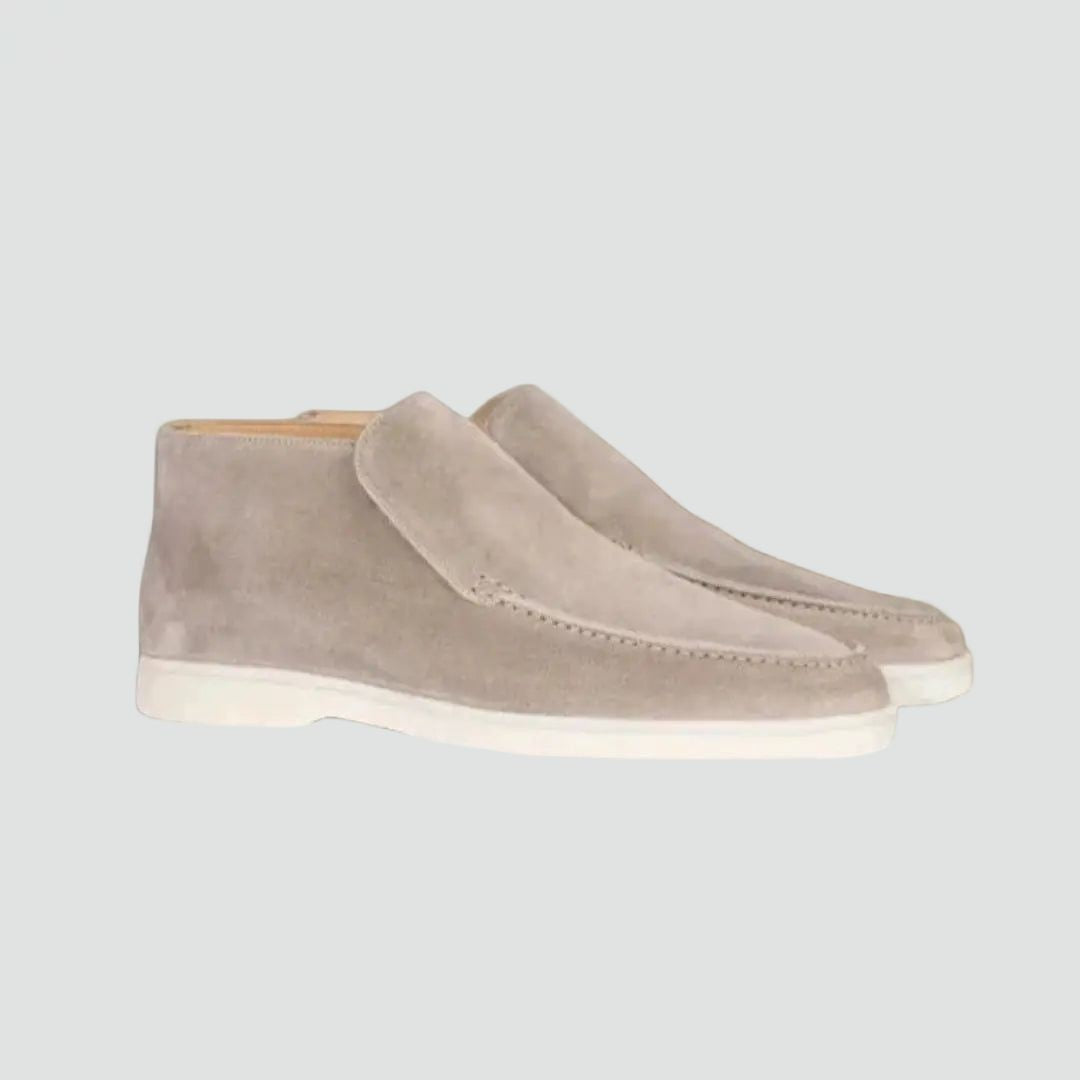 Man wearing the Ptolemy men's casual breathable shoes, 11 view