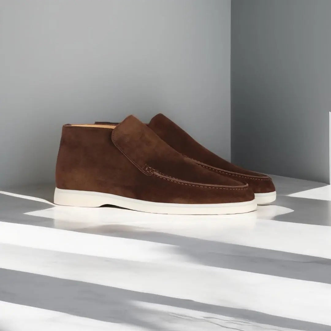 Man wearing the Ptolemy men's casual breathable shoes, 7 view