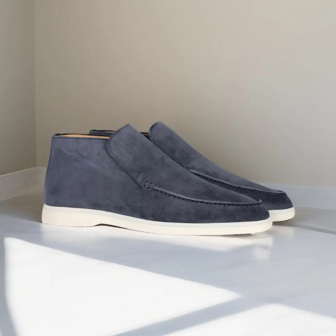 Man wearing the Ptolemy men's casual breathable shoes, 9 view