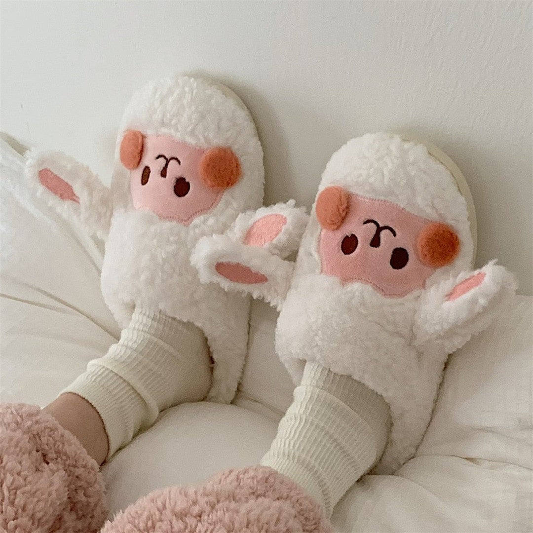 Fluffy animal house slippers - product photo 1