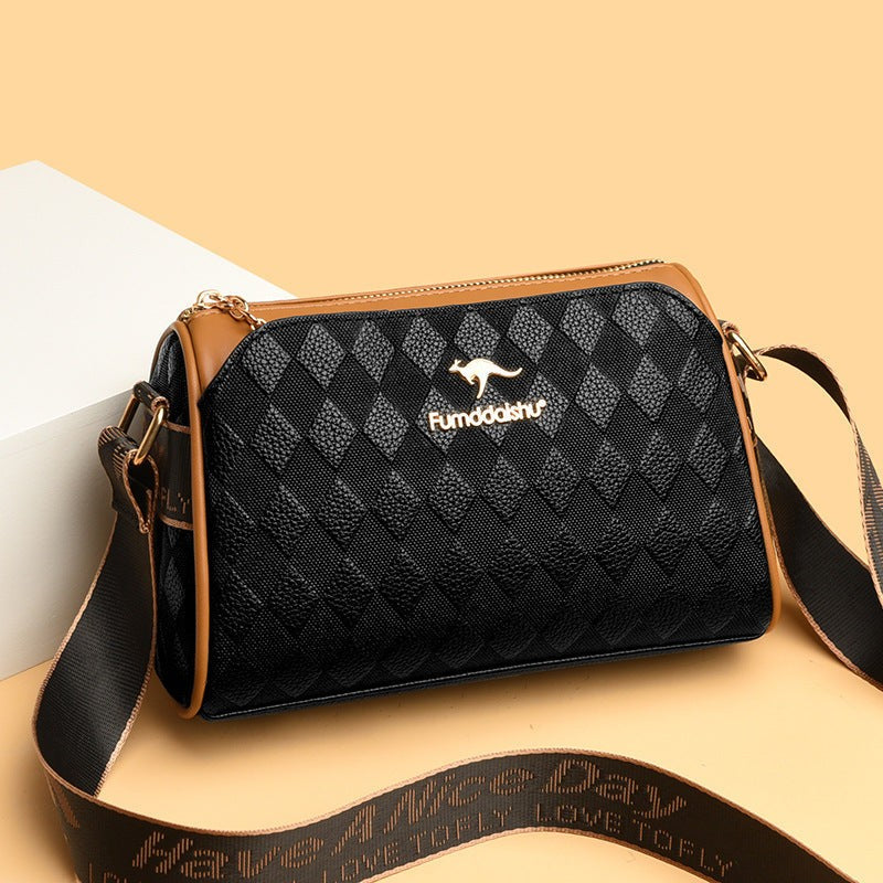 Three-compartment quilted crossbody bag - product photo 5