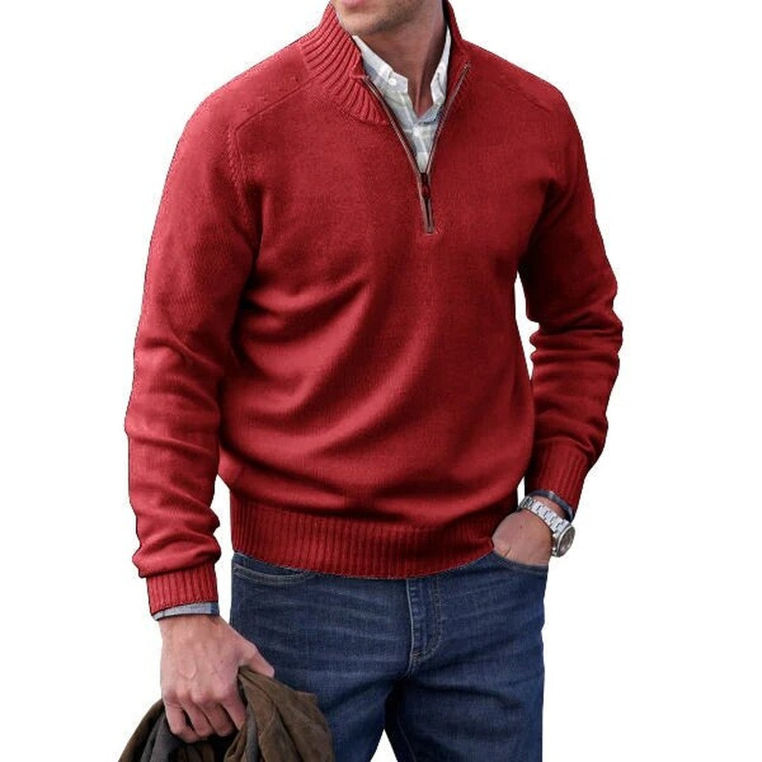 Man wearing the Ronan men's turtleneck cashmere sweater, 10 view