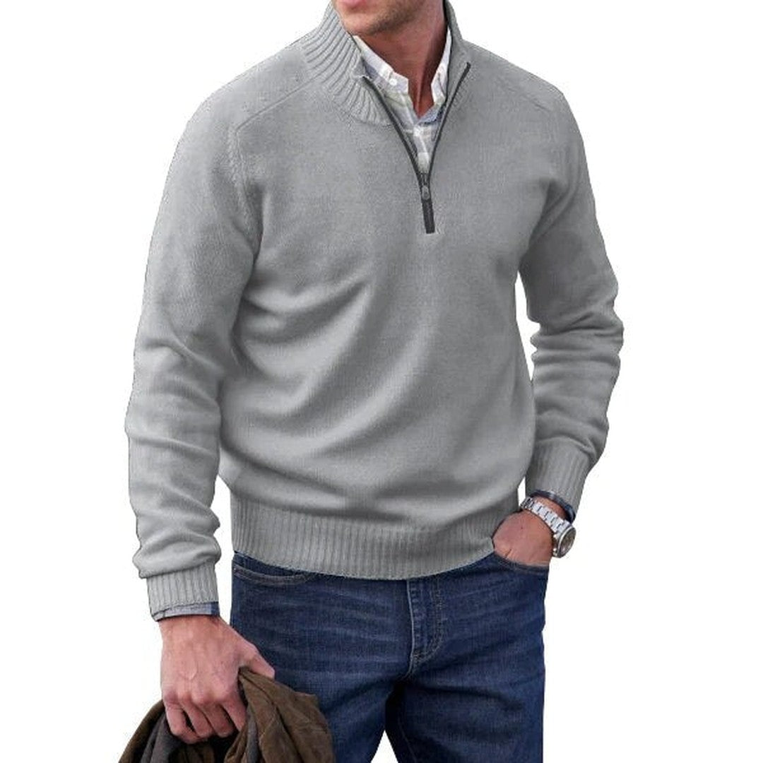Man wearing the Ronan men's turtleneck cashmere sweater, 11 view
