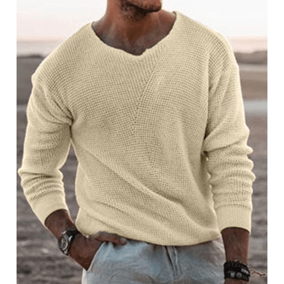 Man wearing the Roscoe men's elegant sweatshirt, model view